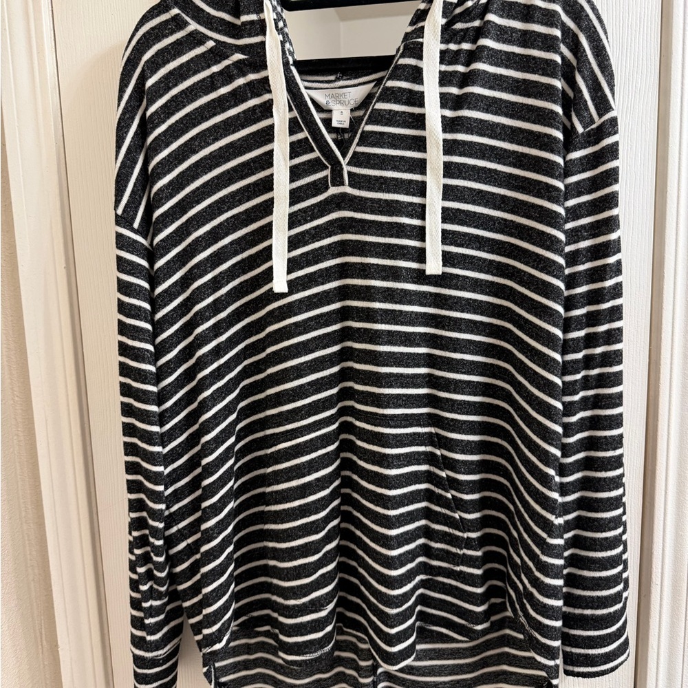 Market & Spruce Charcoal and Cream Striped Knit Hoodie